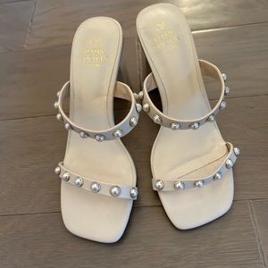 Oasis Society Pearl Detail Shoes